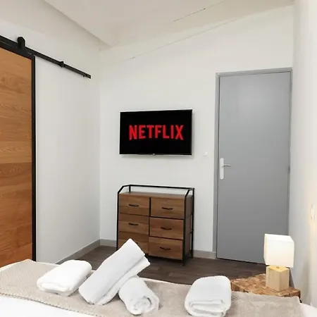 Ferienwohnung N3 Des Etudes Duplex Hypercentre Wifi Conciergeriedamecarcas Carcassonne Exterior foto