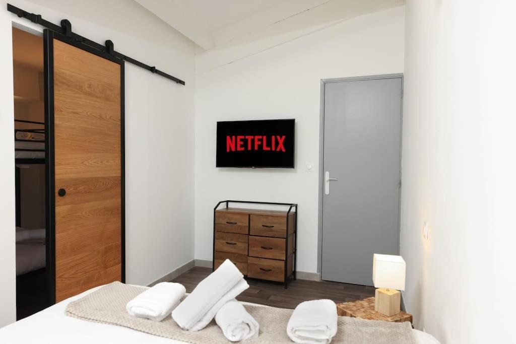 N3 Des Etudes Duplex Hypercentre Wifi Conciergeriedamecarcas *